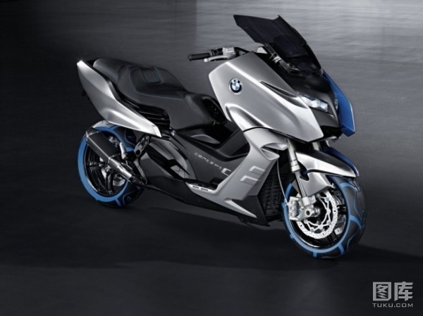 BMW�����ٿ˴�Concept C�ػ���