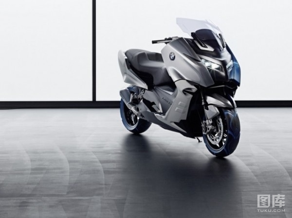 BMW�����ٿ˴�Concept C�ػ���